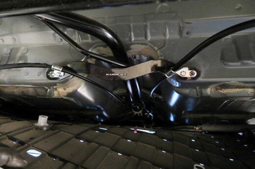 Rear Center Brace Honda Fit / jazz 3rd  2013-2020