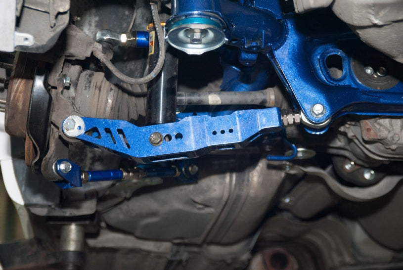 Rear Lower Arm Toyota Crown S17# 1999-2007