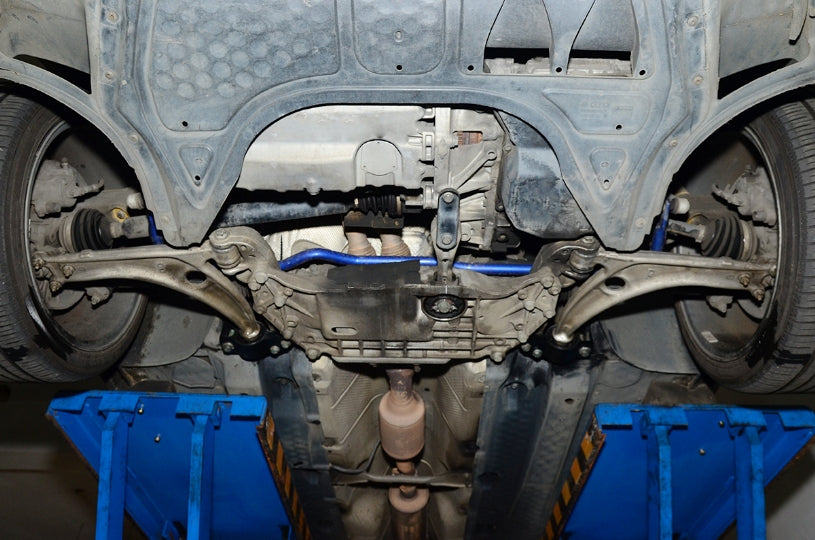 Front Lower Control Arm Volkswagen Golf r MK6 R20 2010-