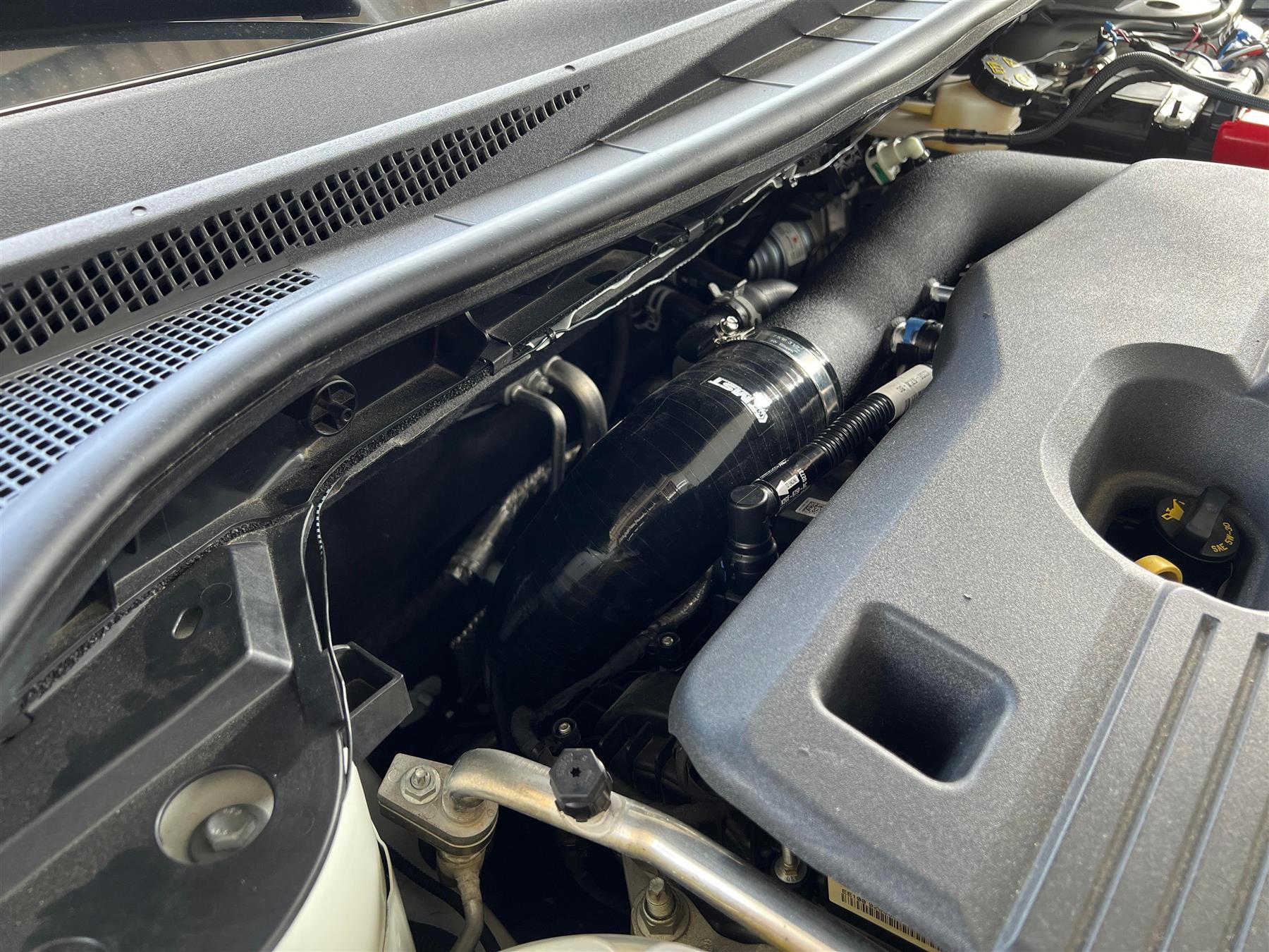 Intake and Inlet Pipe Ford Kuga (MK3) 2.0 EcoBoost 2019-2025